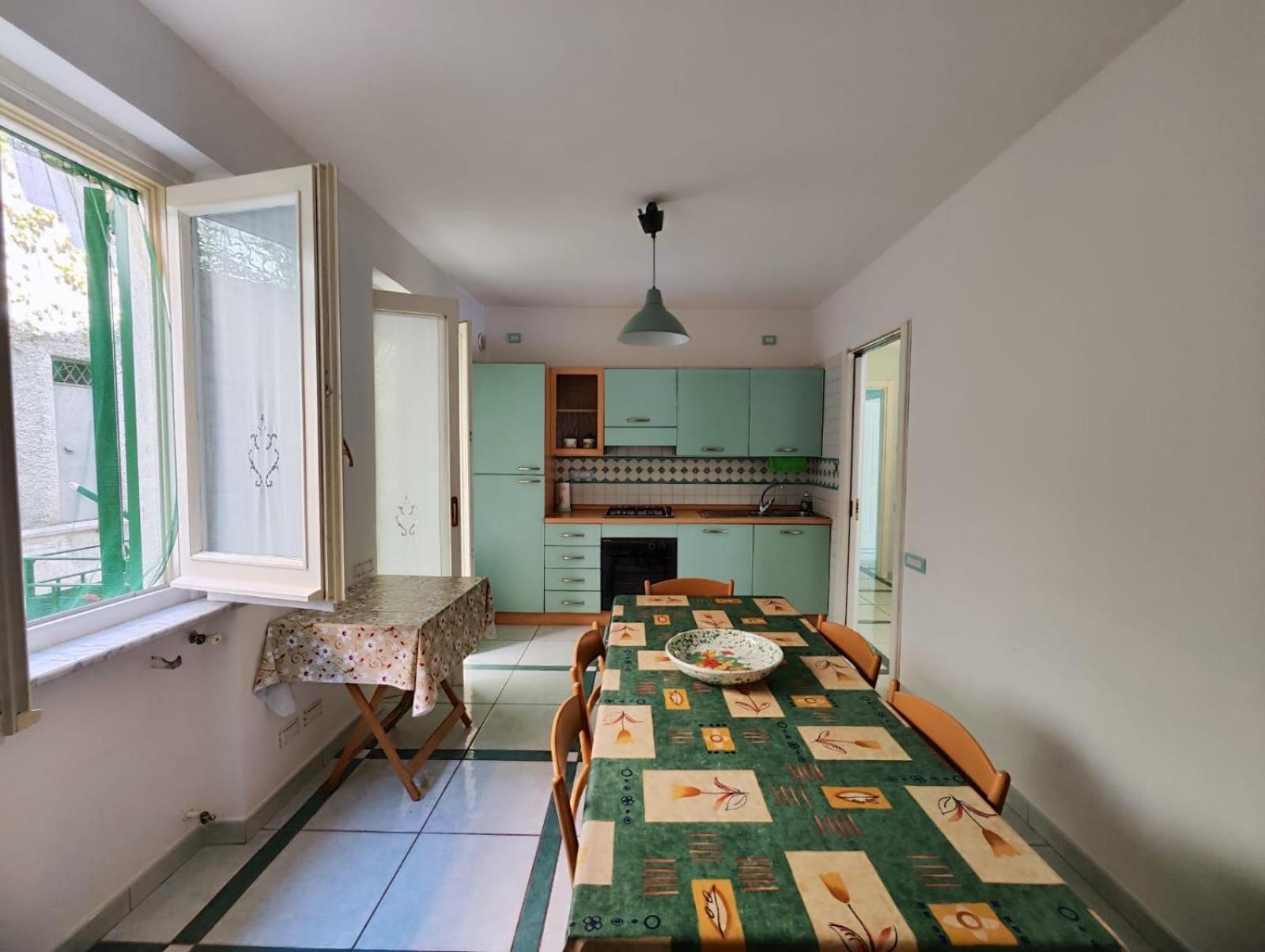 Gardeniapartment Минори Екстериор снимка